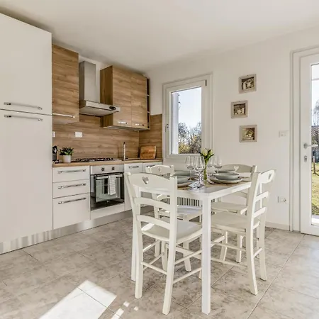 45 Minutes To Venice - By Flora Appartamento Fagare della Battaglia